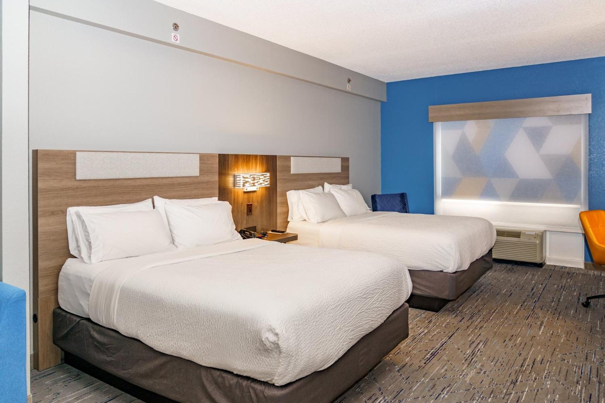 Holiday Inn Express Hotel Raleigh Southwest By Ihg Екстер'єр фото